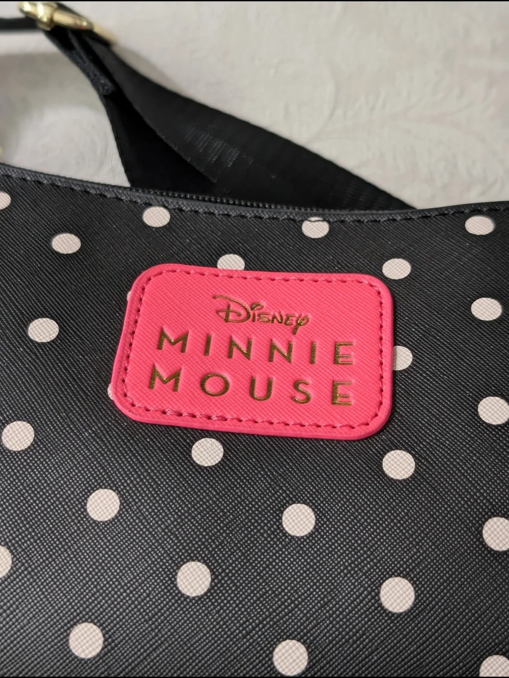 Bioworld Disney Minnie Mouse Polka Dot Small Crossbody Bag w Coin Purse Pink